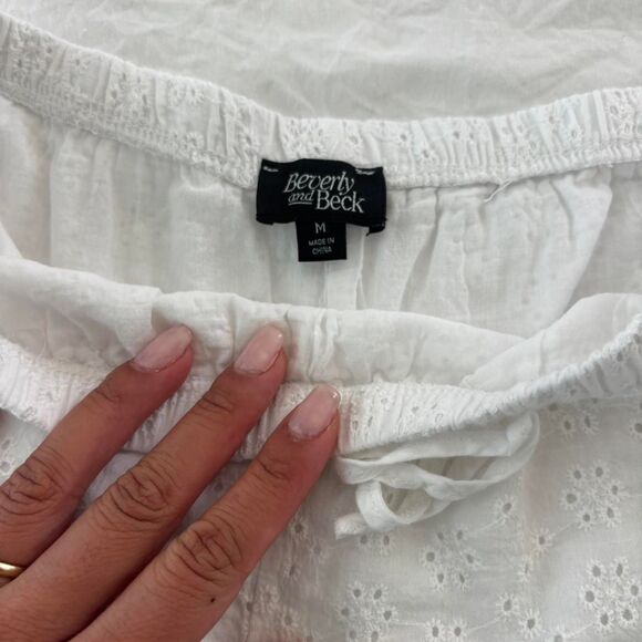 PACSUN Eyelet Beach Low Rise MEdium Women's White Summer Flowy Lace Shorts - Picture 3 of 3